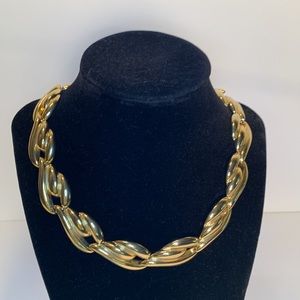 Vintage chunky gold leaf necklace